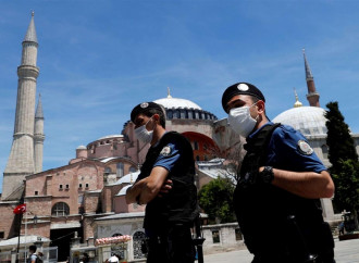 Basilica, moschea o museo: il difficile ruolo di Santa Sofia