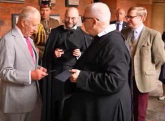 Re Carlo III all'Oratorio di Birmingham