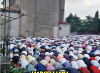 «Io, minacciata di morte dagli islamisti e la Chiesa che gli apre le porte»