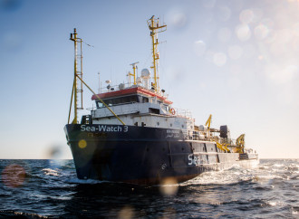 L'equivoco dei "corridoi umanitari per migranti"