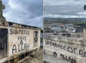 Vandali musulmani in azione in un cimitero in Francia