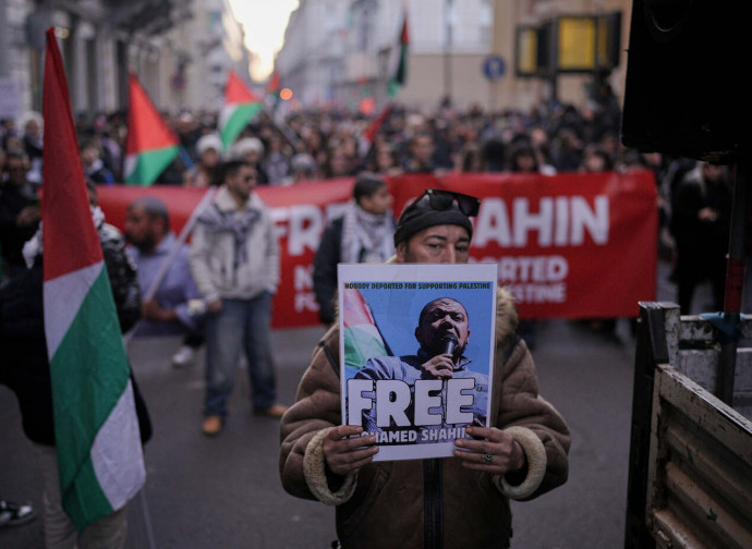 Una delle manifestazioni per la liberazione dell'imam Shahin (La Presse)