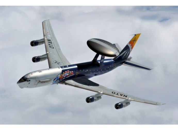 Smart Defense, aereo di primo allarme Smart Defense, aereo di primo allarme