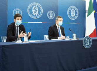 Emergenza fine mai. Nuovo decreto, ancora più chiusure