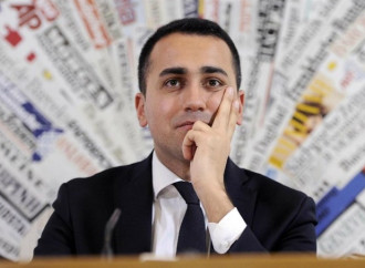 I media sparano sul governo. Ma contano sempre meno