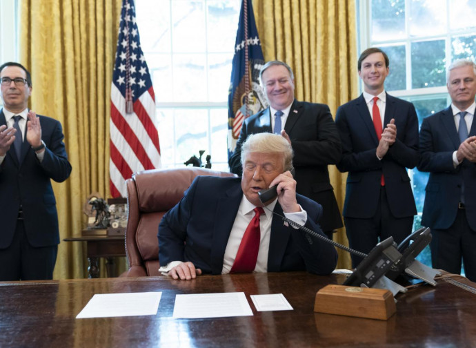 Trump in teleconferenza con i leader di Sudan e Israele Trump in teleconferenza con i leader di Sudan e Israele