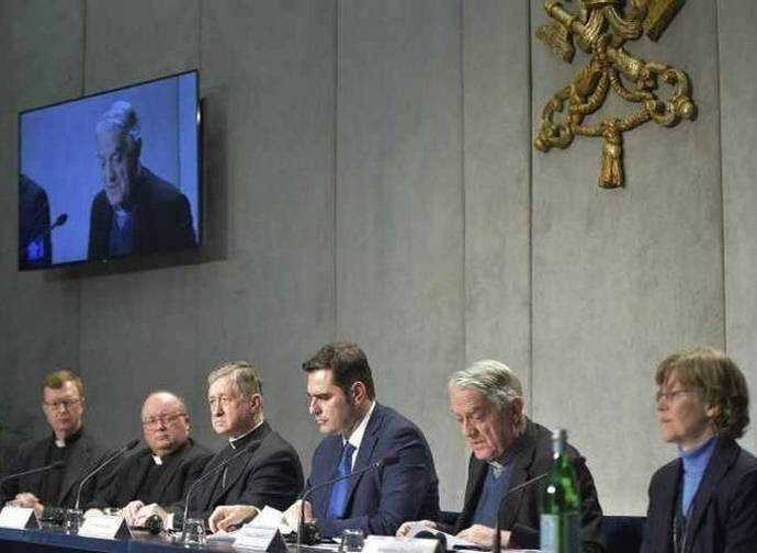 Conferenza stampa di presentazione del summit vaticano sugli abusi sessuali