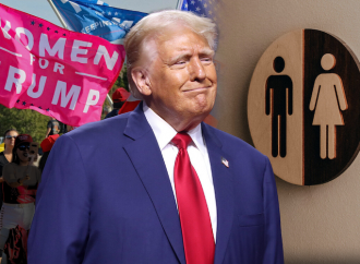 Trump difende la femminilità