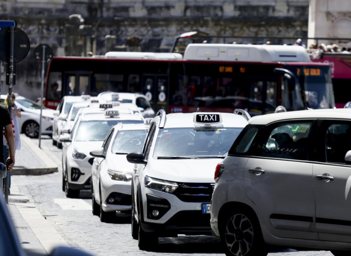 Taxi a Roma Taxi a Roma