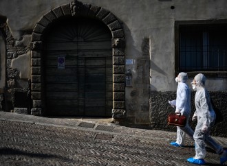 L'Aifa autorizza altri farmaci per il Covid. È tempo di terapia domiciliare