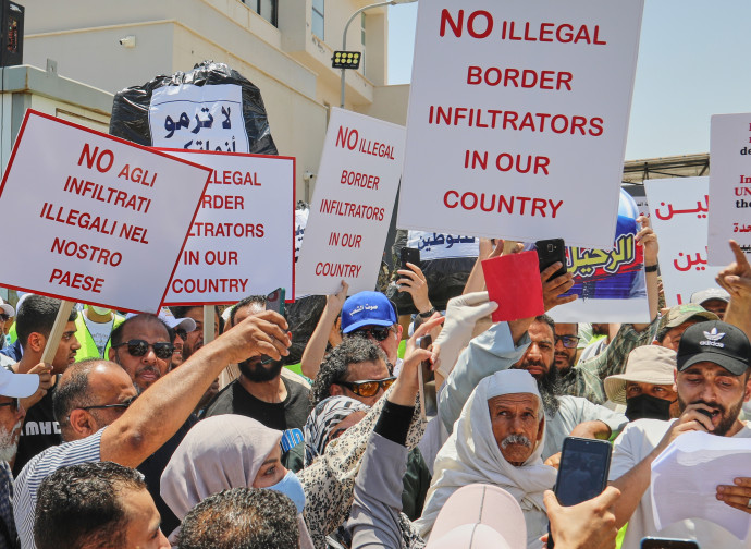 Tripoli, la protesta contro l'immigrazione illegale (AP)