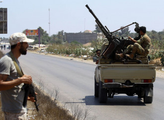 A Tripoli è un golpe di islamici e trafficanti "affamati"