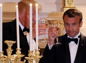 Trump convince Macron a rivedere l'accordo sull'Iran