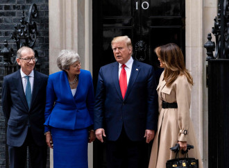 Trump a Londra: visita "scomoda", ma solo per gli europeisti