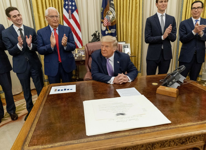 Trump annuncia l'accordo fra Israele e EAU Trump annuncia l'accordo fra Israele e EAU