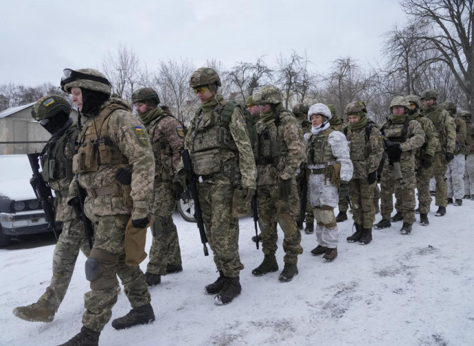 Militari della difesa territoriale ucraina