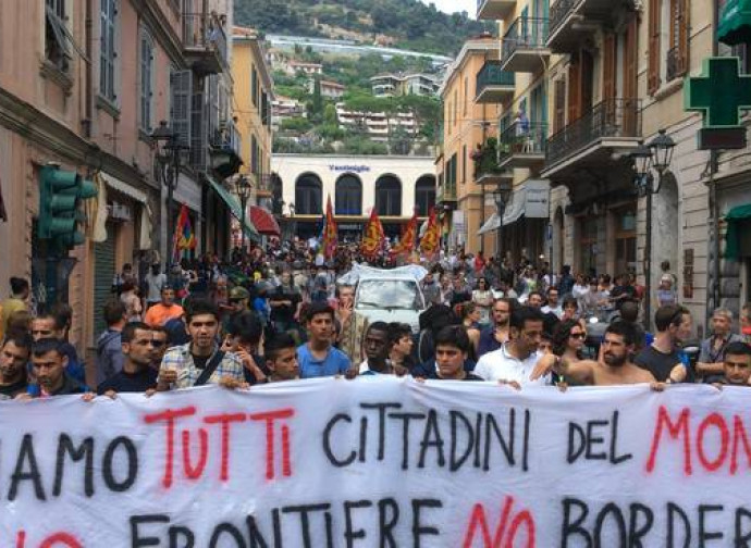 Manifestazione pro-immigrazione a Ventimiglia