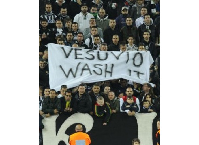 "Vesuvio, spazzala via" "Vesuvio, spazzala via"