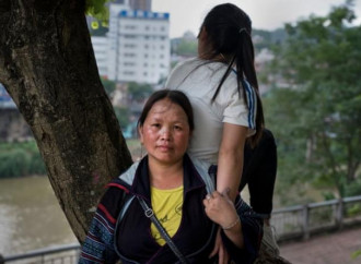 Cresce la tratta di esseri umani organizzata da trafficanti cinesi