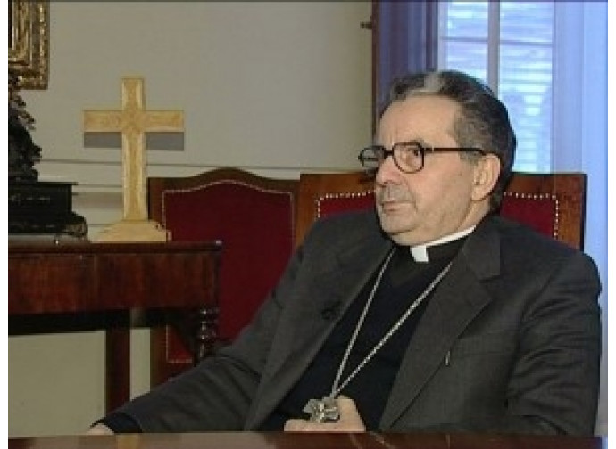 Il cardinale Caffarra Il cardinale Caffarra