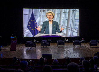 Von der Leyen sui morti in Ucraina, una gaffe da incompetenti