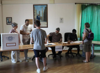 Il voto italiano premia il governo. Buon risultato del Pd