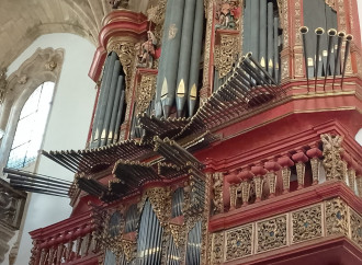 L'organo a canne, lo strumento che respira con la liturgia