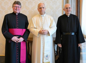 Gli esorcisti dal Papa: in aumento i casi legati alle sette