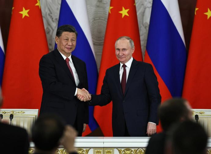 Xi Jinping e Vladimir Putin