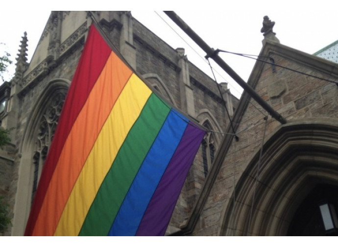 La dittatura del pensier gender si accanisce anche contro la Chiesa La dittatura del pensier gender si accanisce anche contro la Chiesa